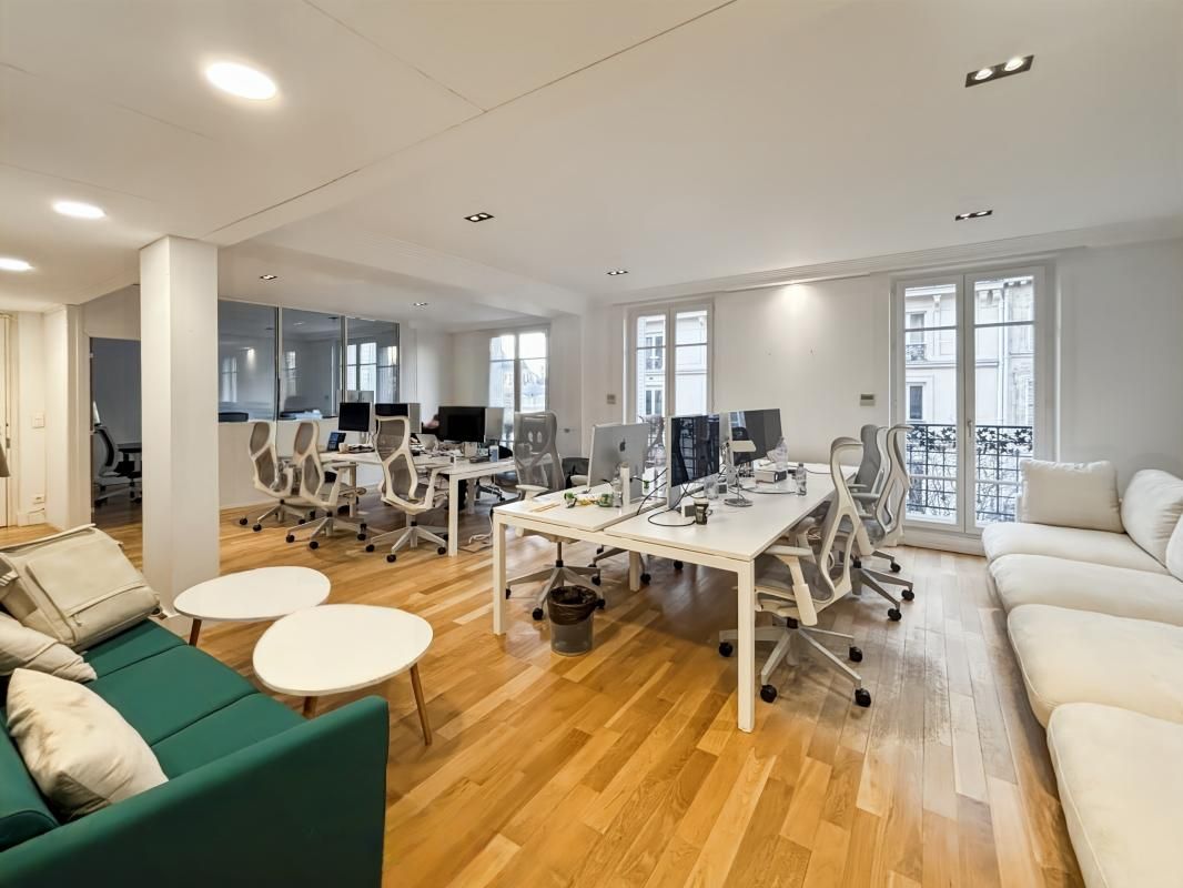 Location bureaux 70 m² non divisibles