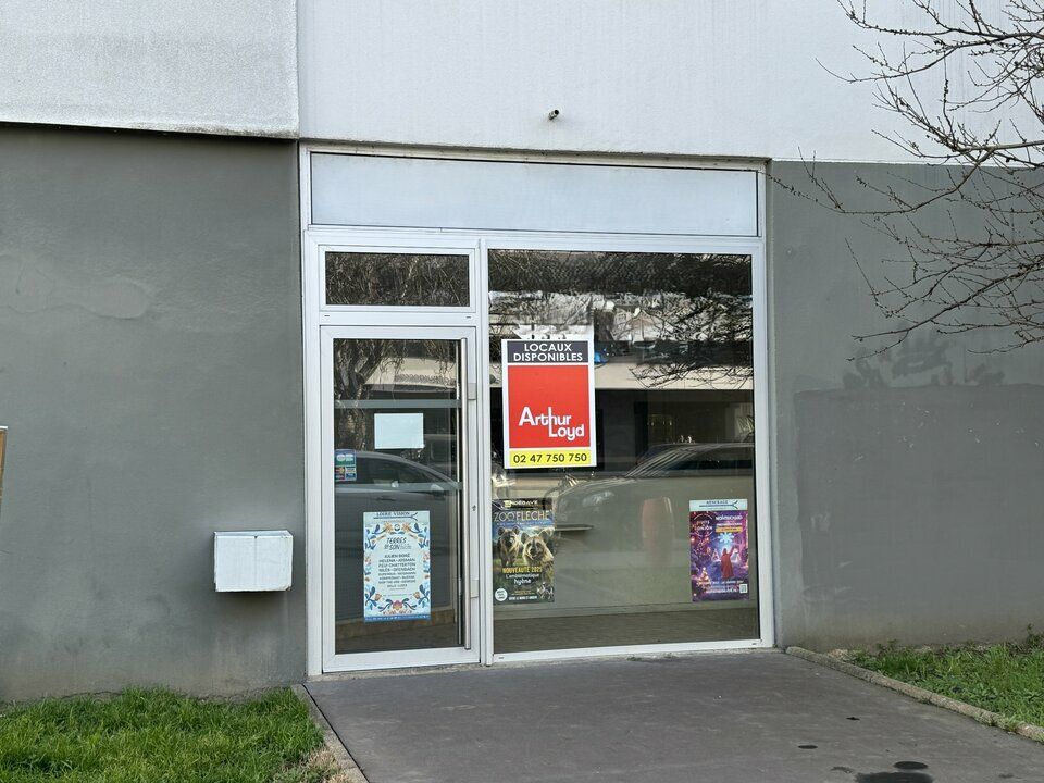 Location local commercial 40 m² non divisibles