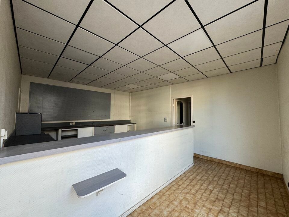 TOURS CENTRE PROCHE GARE LOCAL COMMERCIAL A LOUER 40 M²