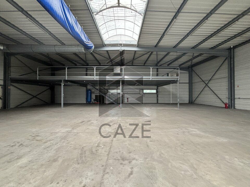 Location local d''activites 1020 m² non divisibles