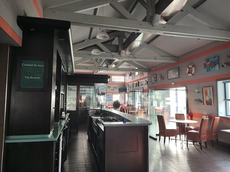 Location local 577.00 m² à LIMOGES