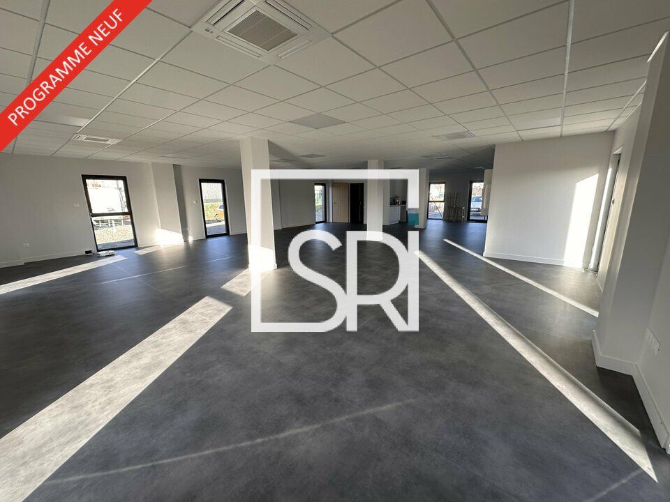 PROCHE A89 / A71 - LOCATION BUREAUX NEUFS TOUT CONFORT 150 m2 - ZA GERZAT SUD - 63360 GERZAT 