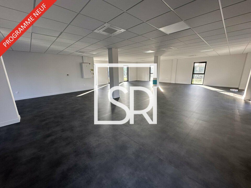150 m² pour ce bureaux en location à Gerzat
