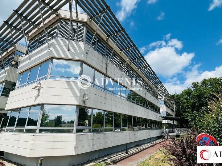 A LOUER - BUREAUX -  2278 M² DIVISIBLE