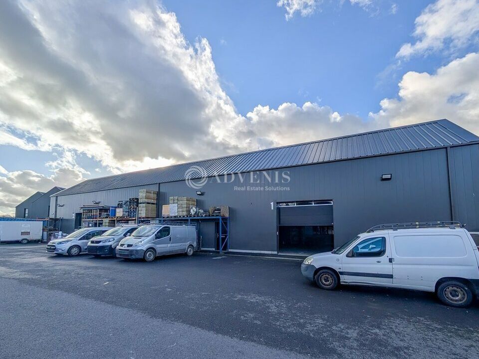Location local d''activites 755 m² non divisibles