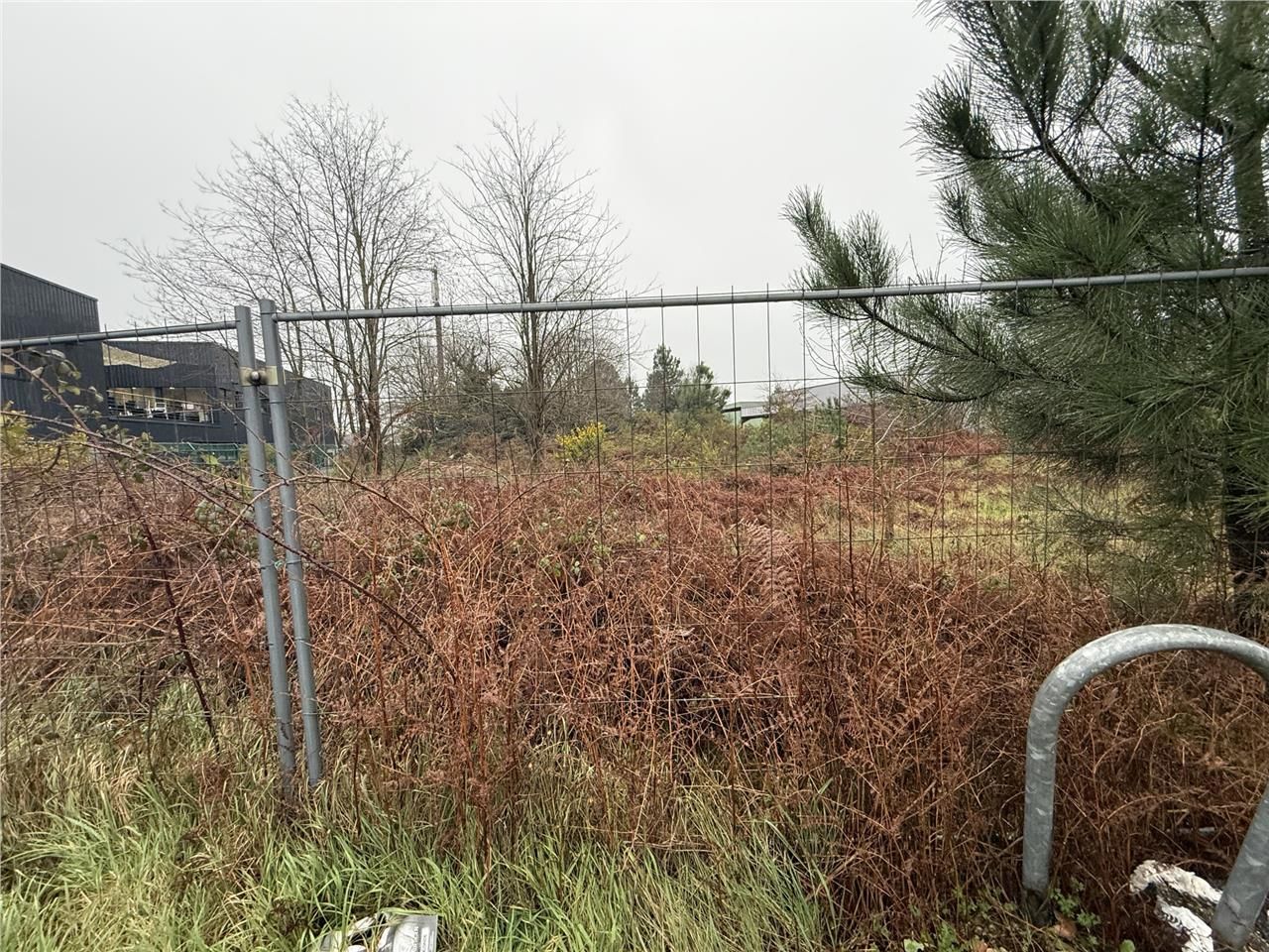 Vente terrain 2325 m² à Cestas