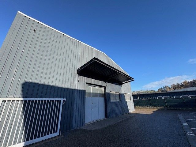 Location local 440 m² à Saint-Priest-en-Jarez