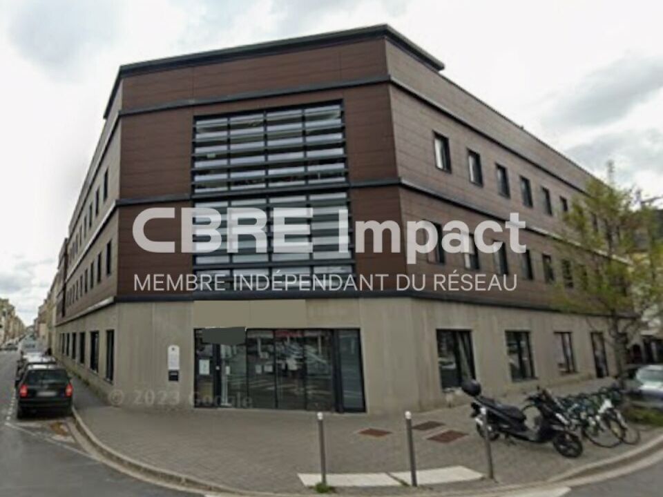 Location bureaux 256 m² non divisibles