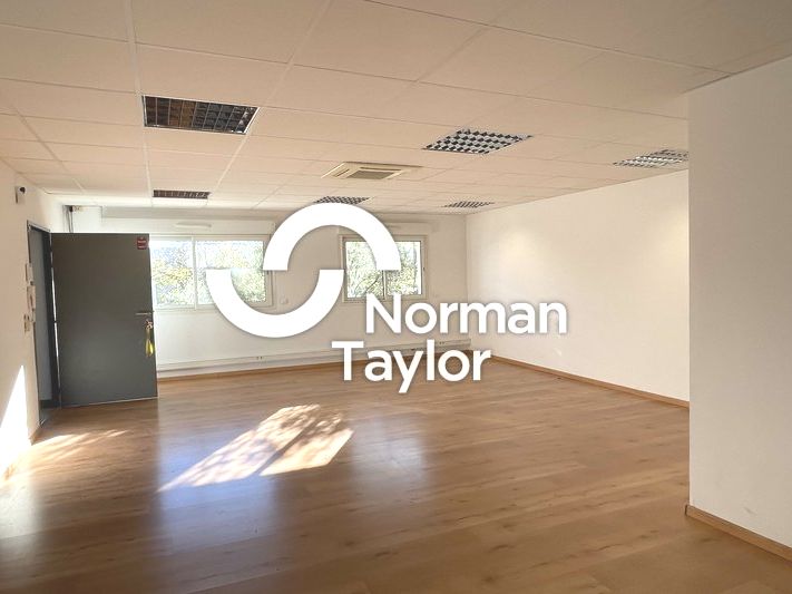 Location bureaux 238 m² divisibles à partir de 31 m²