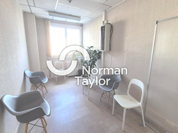 Location bureaux 100 m² non divisibles