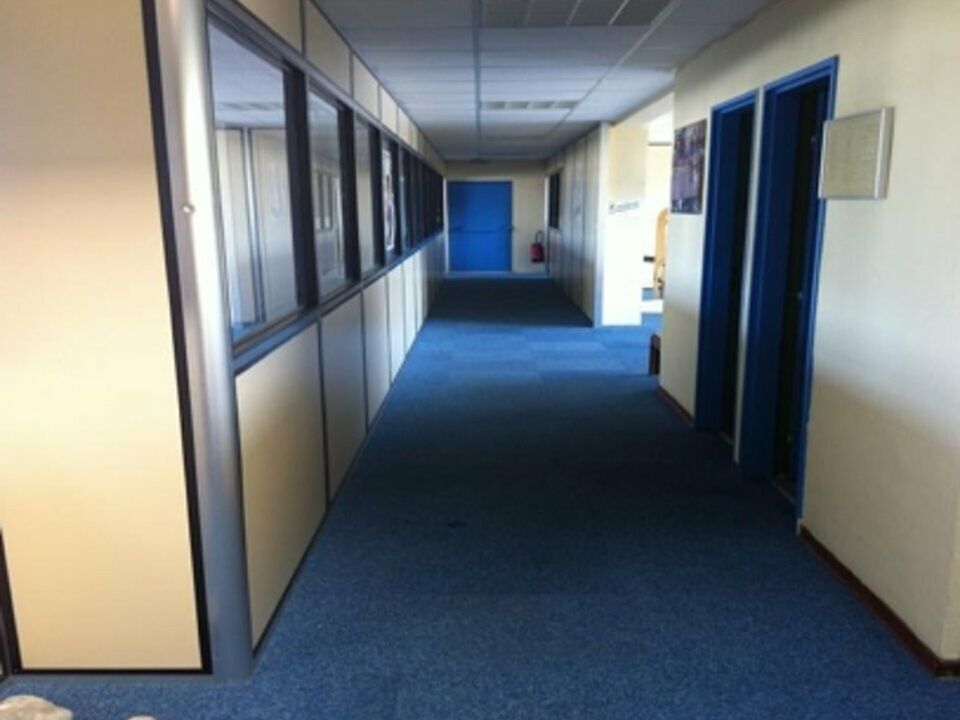 Location bureaux 192 m² non divisibles