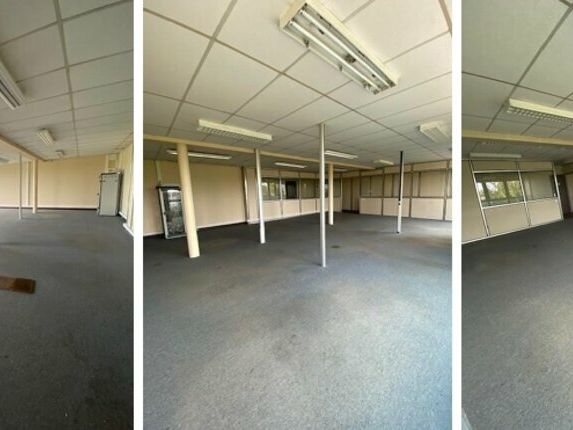 Location bureaux 265 m² non divisibles
