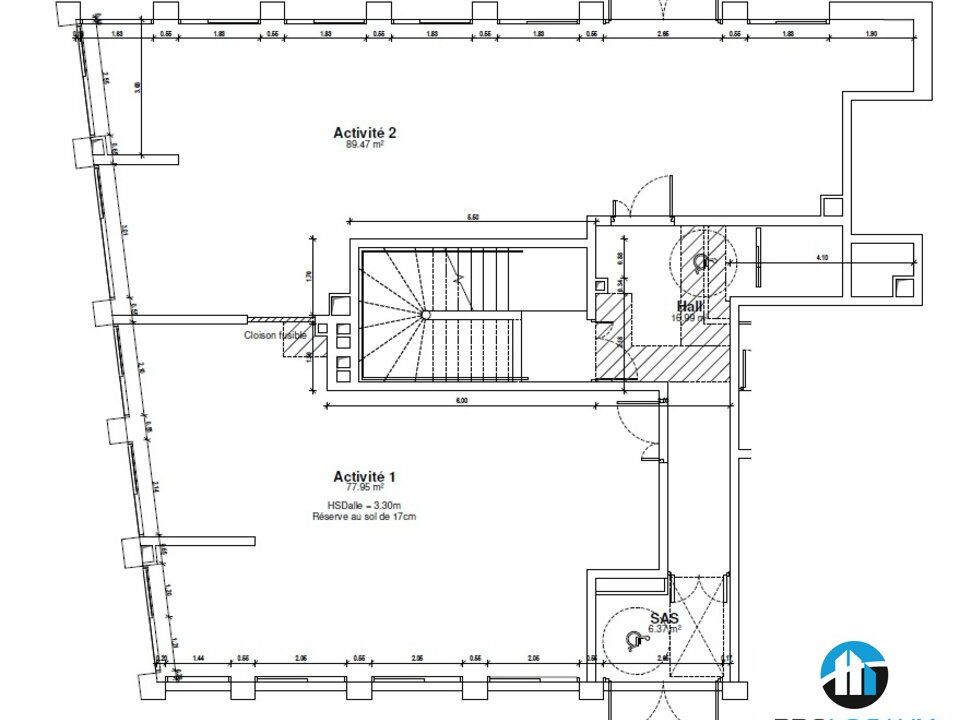 Vente local d''activites 77.95 m² non divisibles