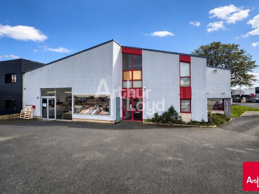 Vente local commercial 400 m² non divisibles