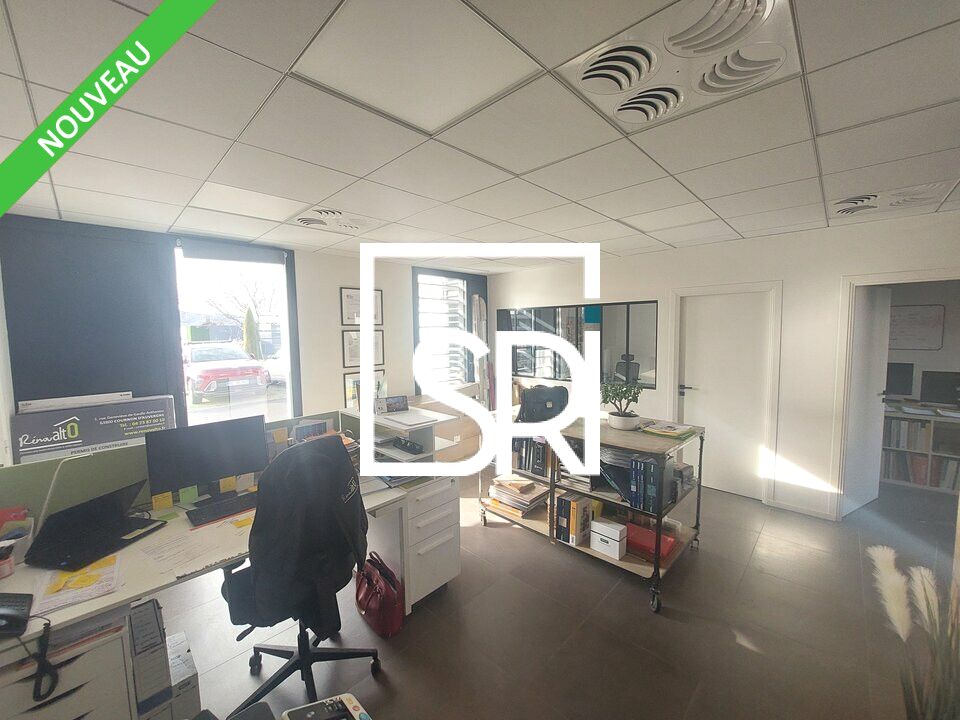 AXE PASSANT - LOCATION BUREAUX au RDC 48m² - 63800 COURNON D'AUVERGNE