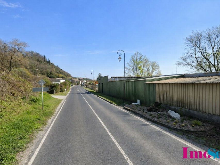 Location local commercial 6 m² non divisibles