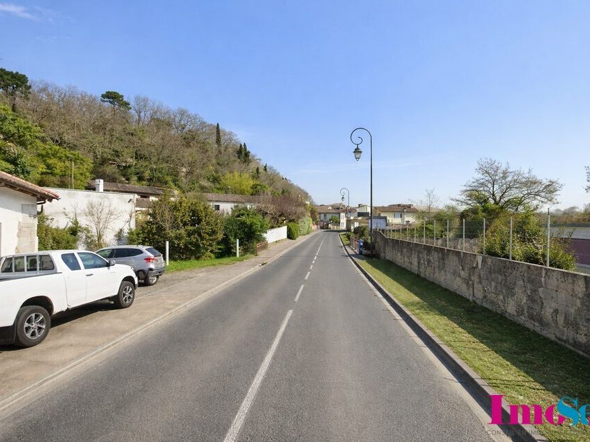 Emplacement distributeur BORDEAUX RIVE DROITE