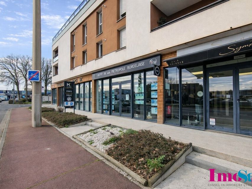 Location local commercial 58 m² non divisibles