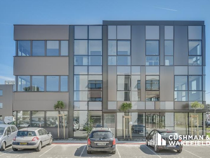 Location bureaux 327 m² non divisibles