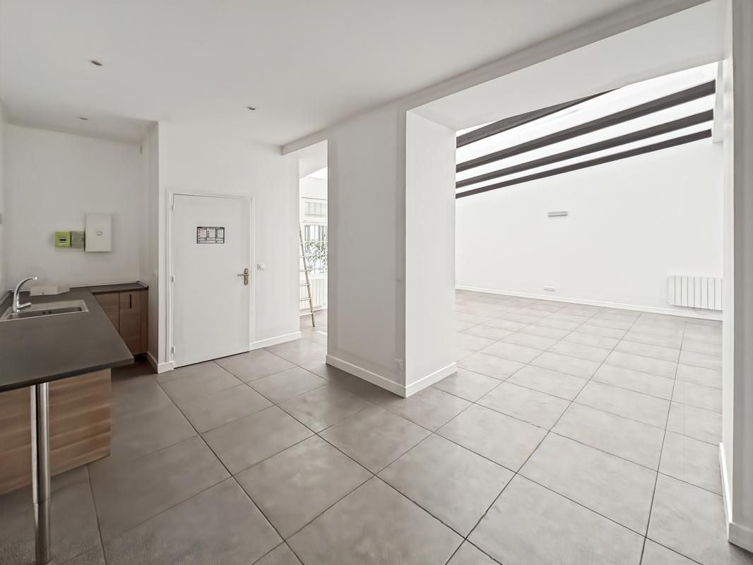 Location bureaux 55 m² non divisibles