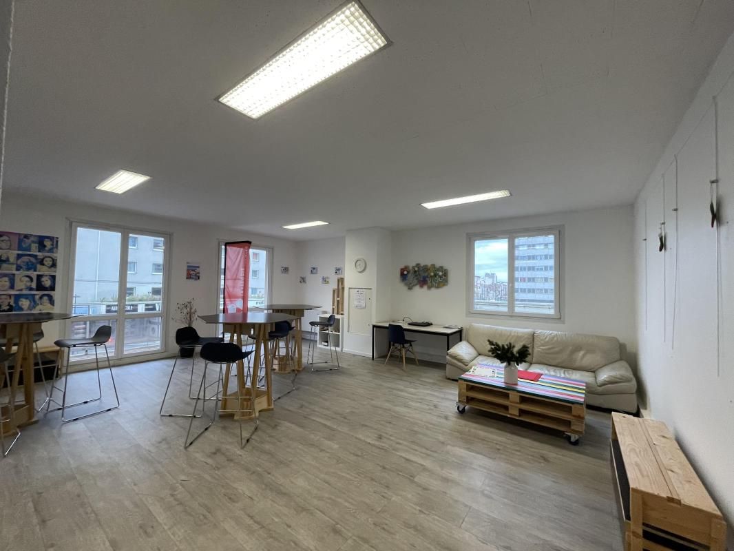 Location bureaux 376 m² non divisibles