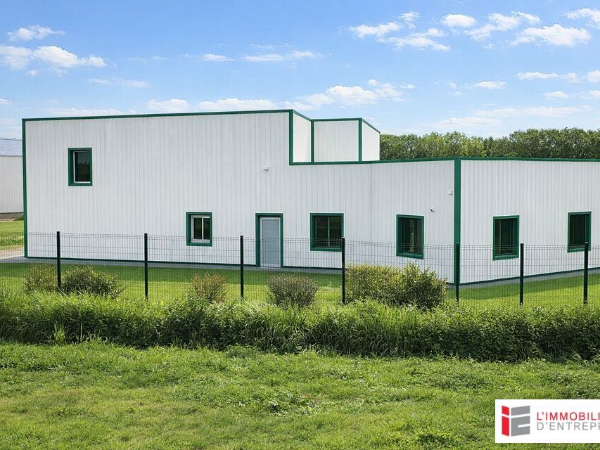 Location local d''activites 250 m² non divisibles