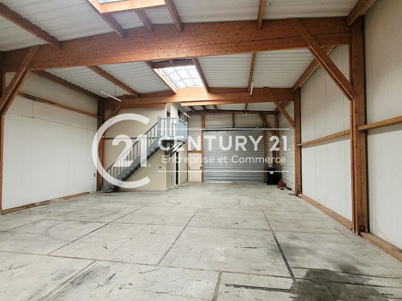 Location entrepot 260 m² à ST NAZAIRE