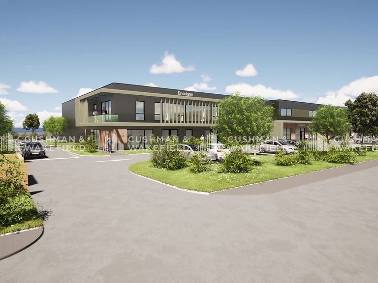 Vente activités 2670 m² divisibles à partir de 100 m²