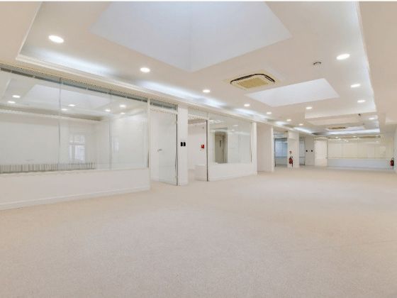 Vente bureaux 860 m² non divisibles