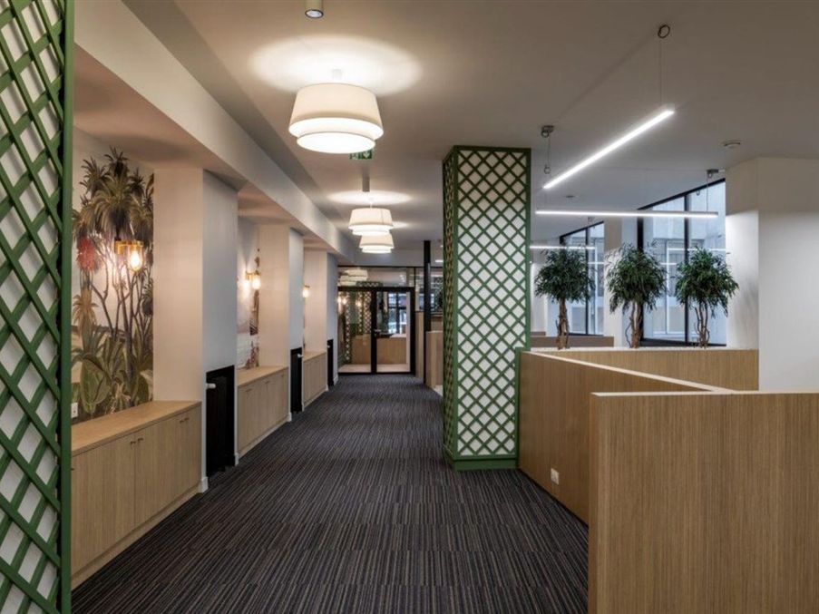 Vente bureaux 925 m² non divisibles