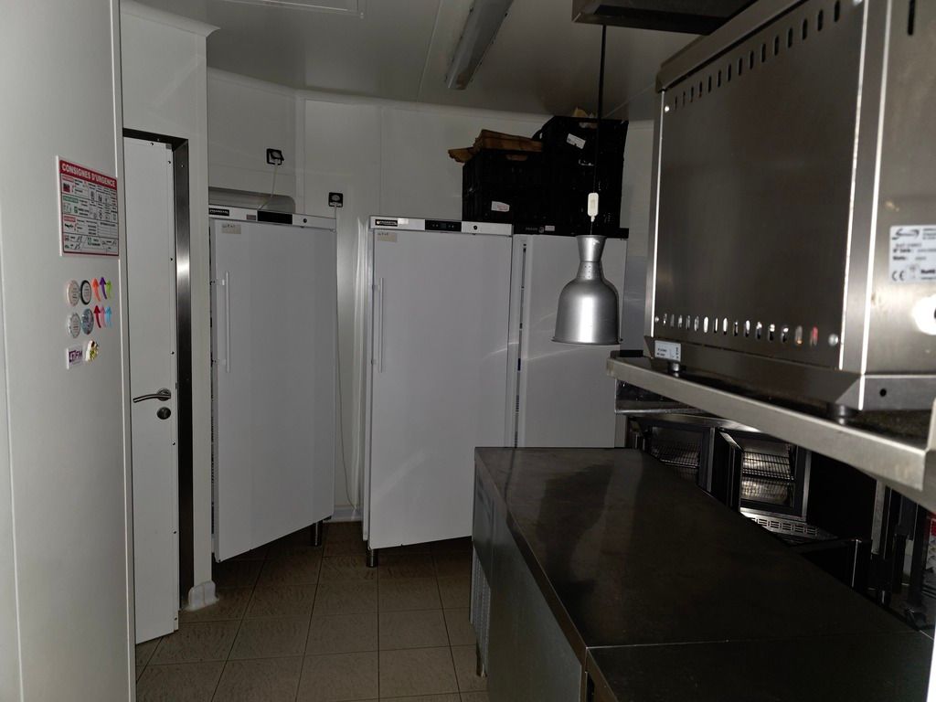 Vente fonds de commerce 76 m² à AGEN