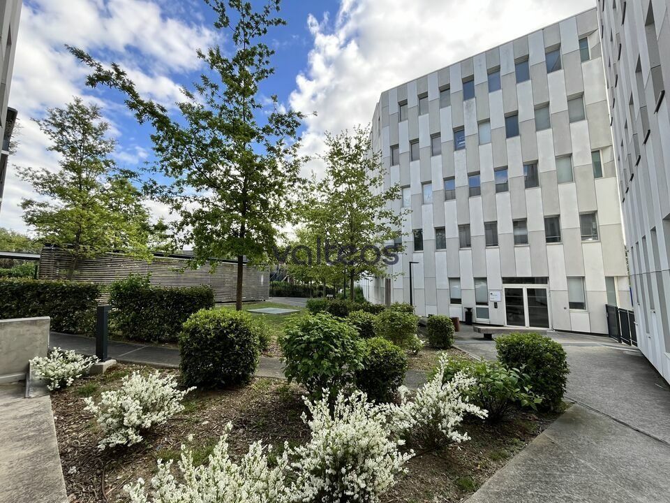 Location bureaux 774 m² divisibles à partir de 152 m²