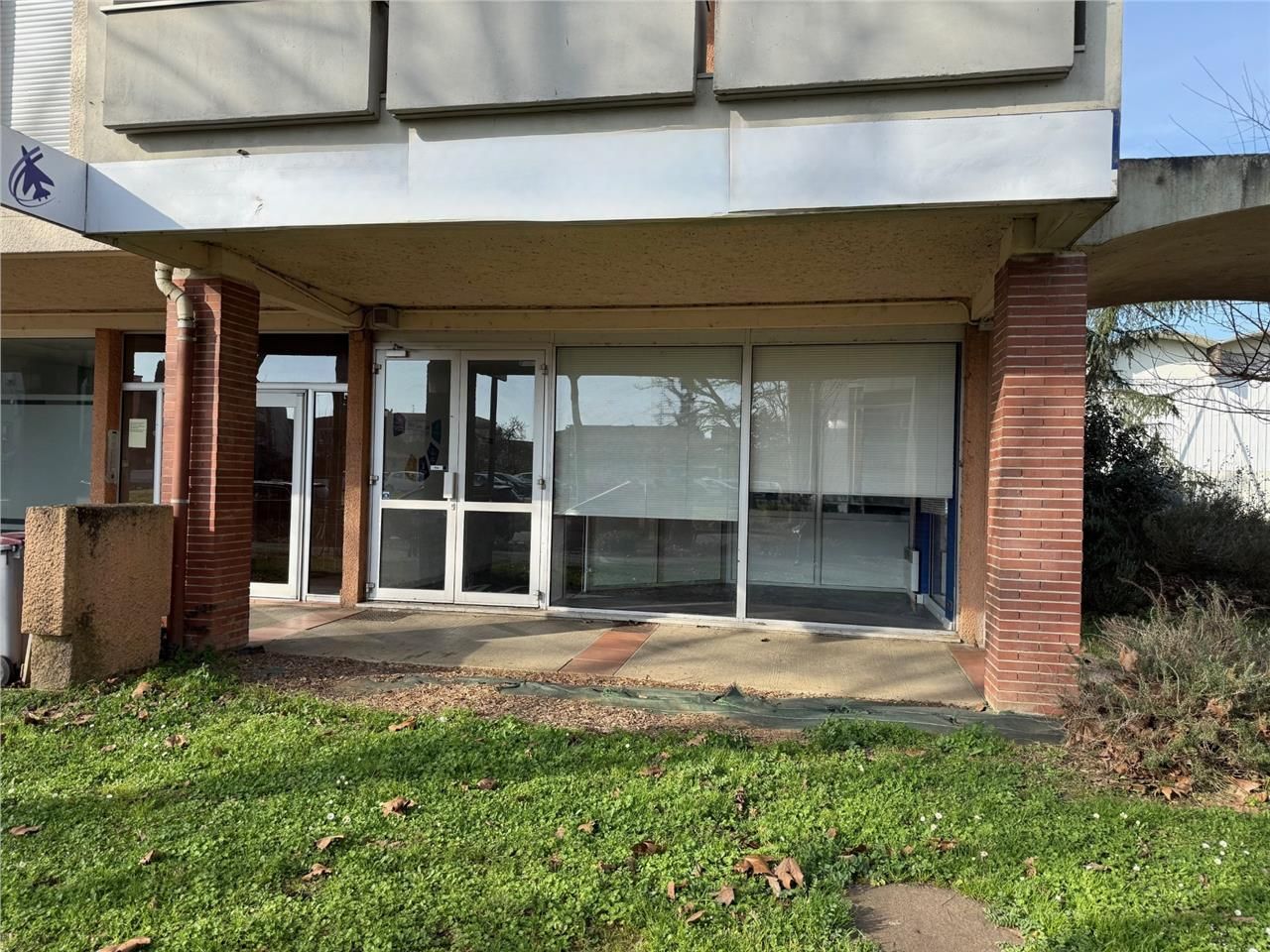 Location local commercial 102 m² à Blagnac