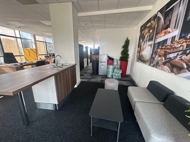 Location bureaux 196 m² à LABEGE