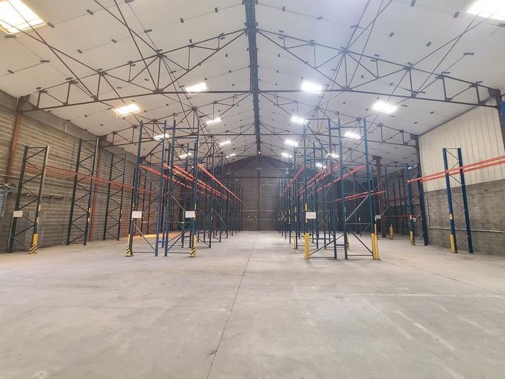 Local d'activité de 750 m² à louer – Béziers