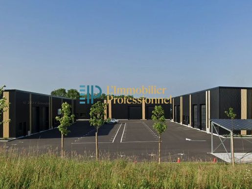 Location local d''activités 183 m² à Mellac