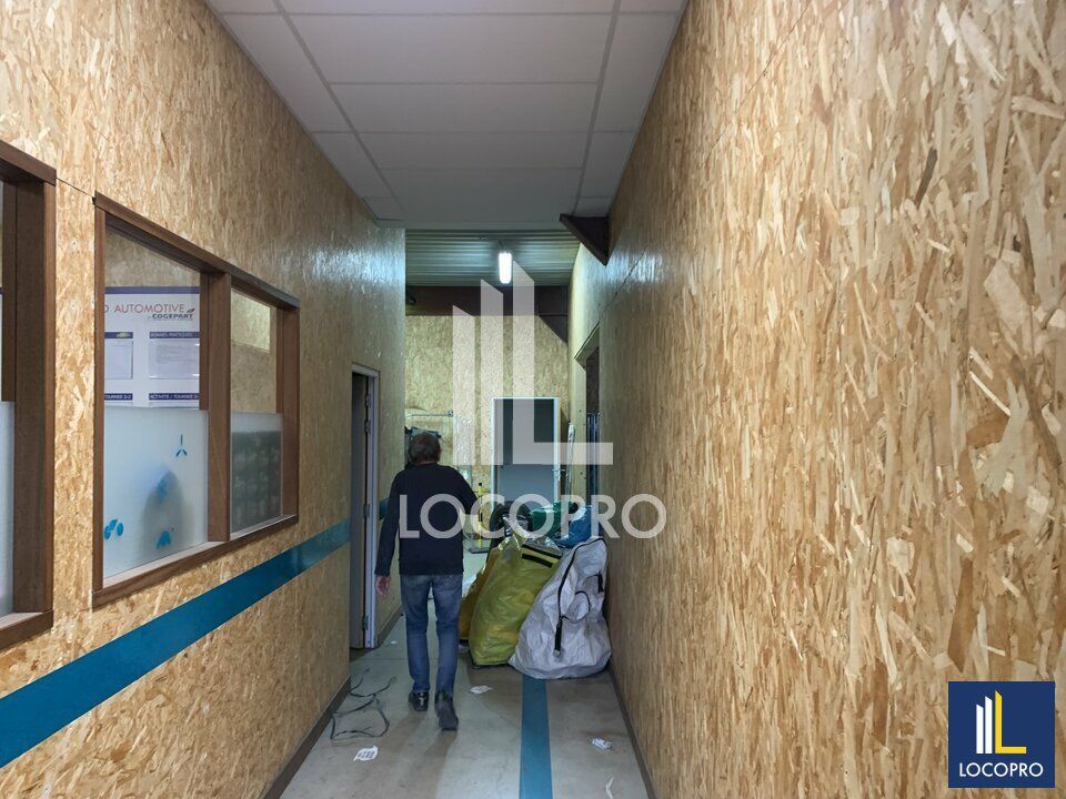 A LOUER - LOCAL D'ACTIVITE - 520 M2 - ST BLAISE