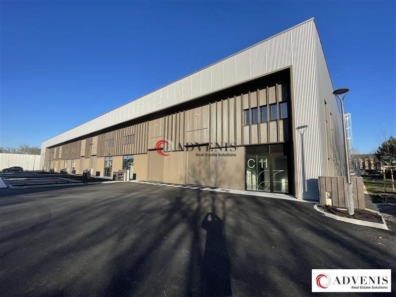 Location local d''activites 319 m² non divisibles