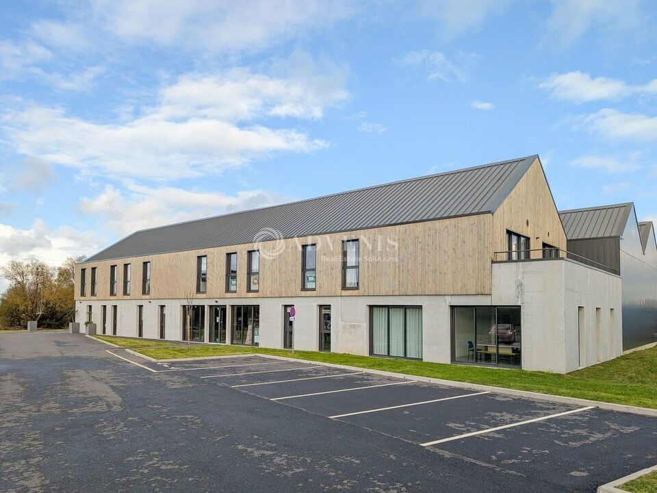 Location local d''activites 1450 m² non divisibles