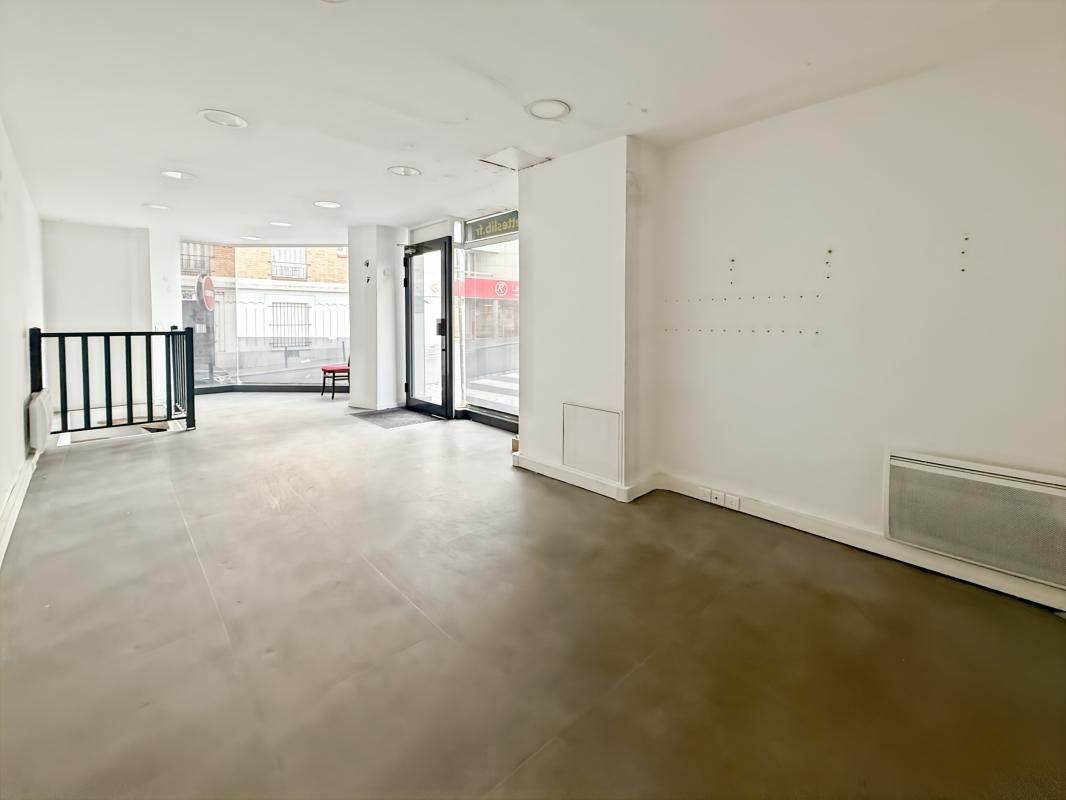 Location local commercial 45 m² non divisibles