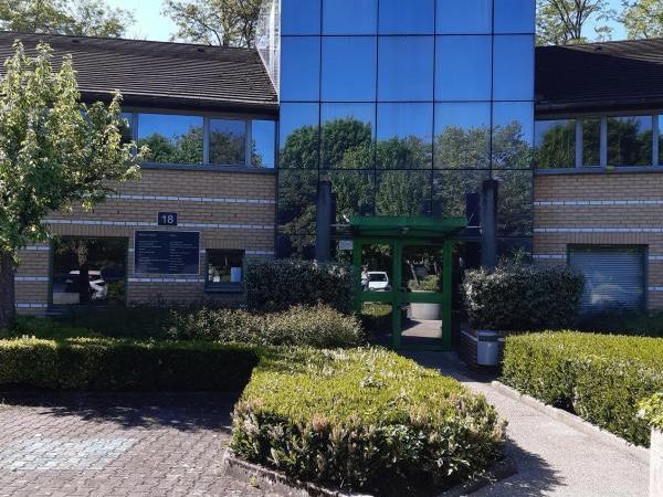 Location bureaux 42 m² non divisibles