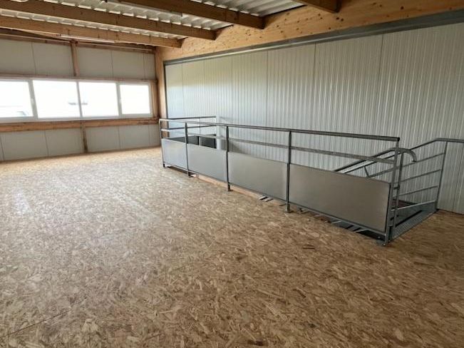 Location entrepôts 288 m² divisibles à partir de 96 m²