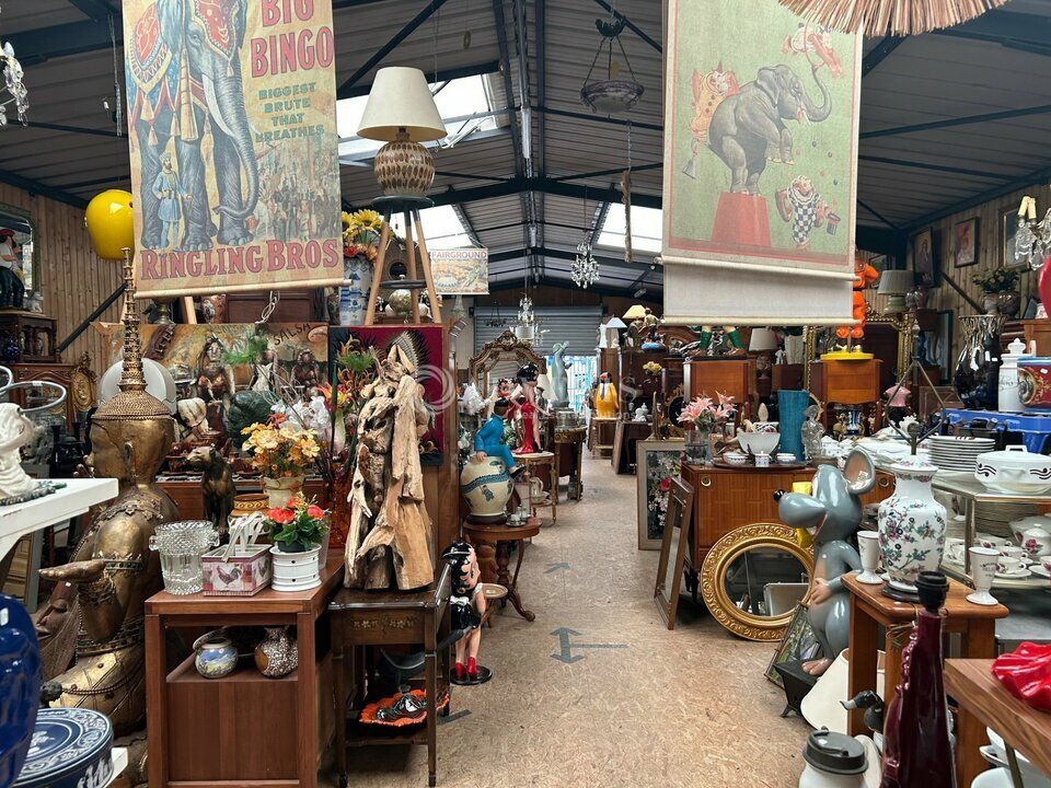 Vente local d''activites 504 m² non divisibles