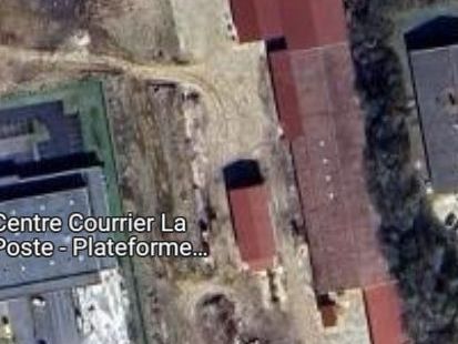 Location entrepôts 2600 m² non divisibles