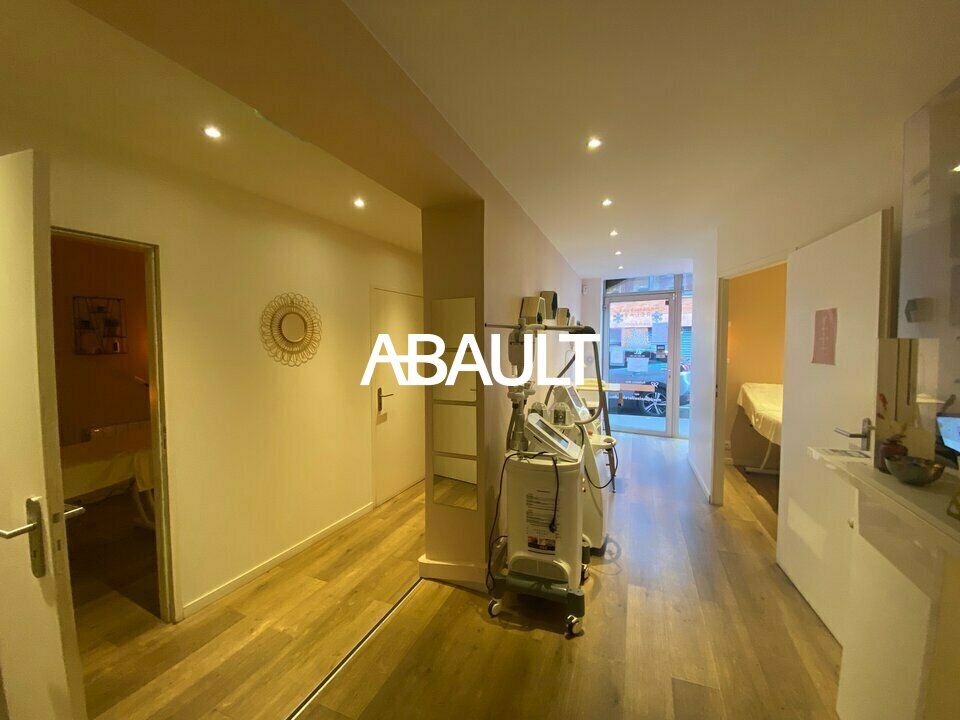 Location local commercial 70 m² non divisibles