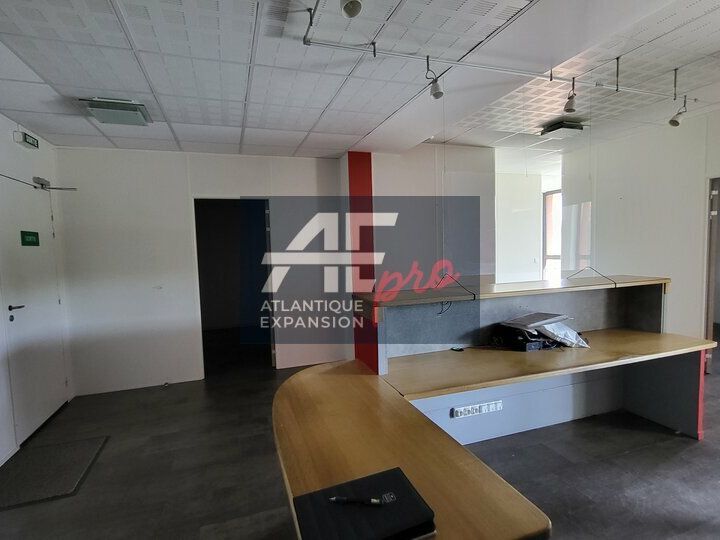 Location bureaux 105 m² non divisibles