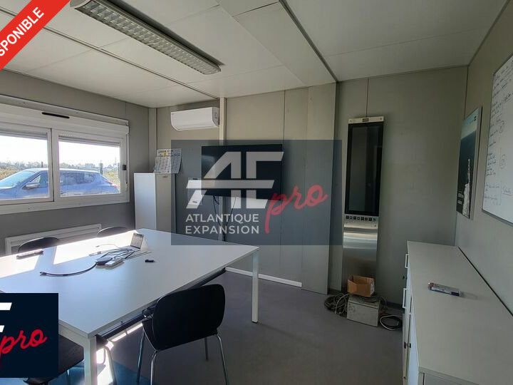 Location bureaux 90 m² non divisibles