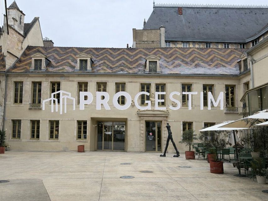 Location bureaux 107.14 m² non divisibles