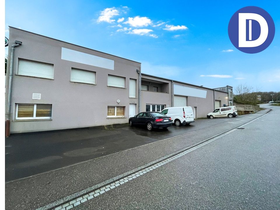 Vente commerces 750.00 m² non divisibles