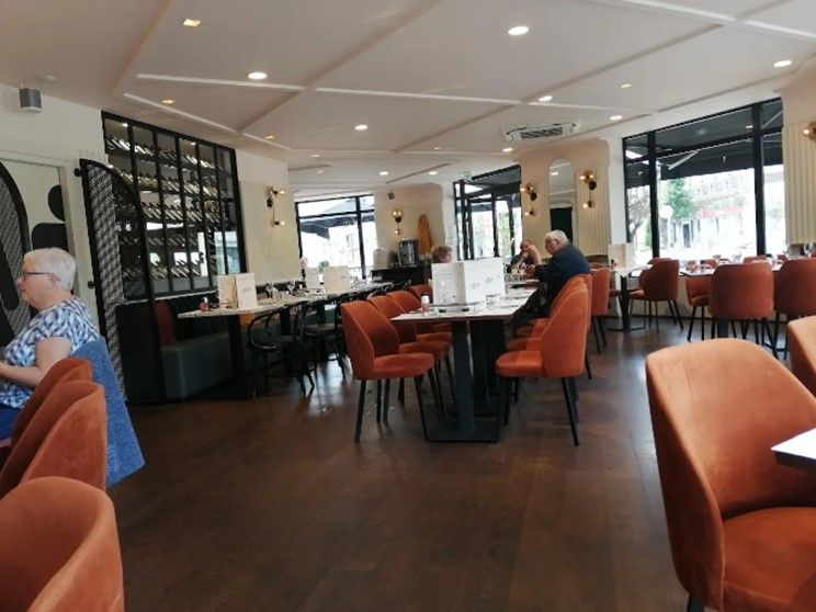 Vente fonds de commerce 431 m² à AGEN